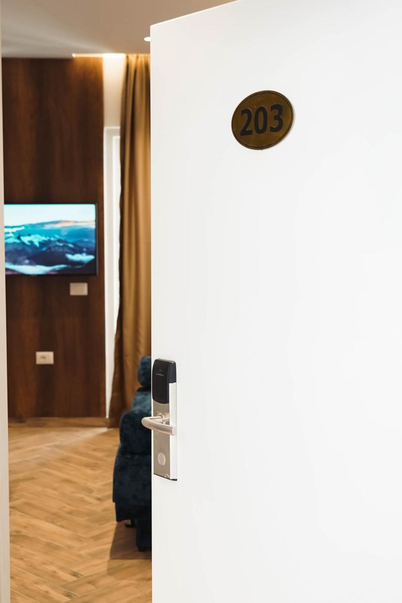 Marina Rooms Δυρράχιο Εξωτερικό φωτογραφία