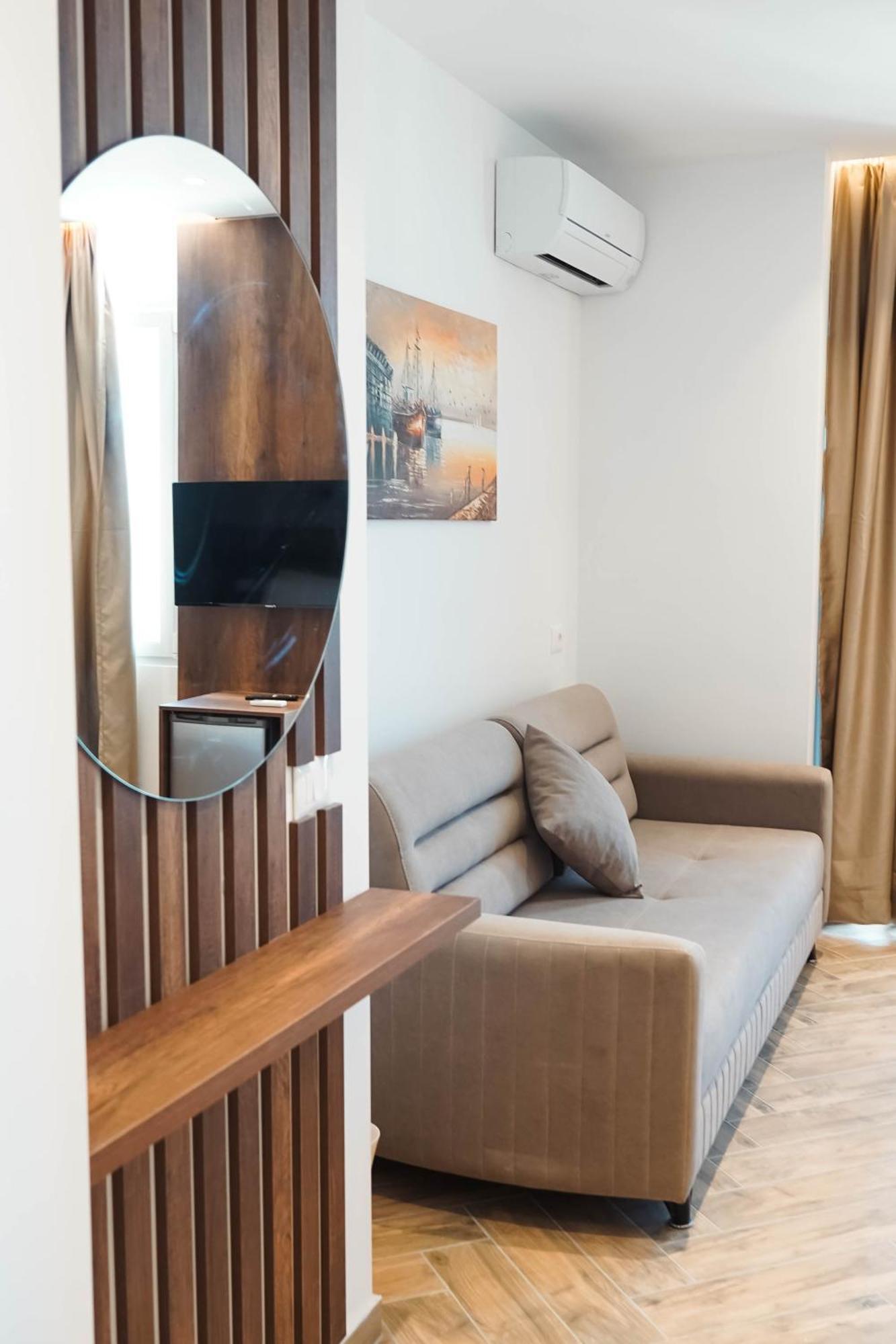 Marina Rooms Δυρράχιο Εξωτερικό φωτογραφία